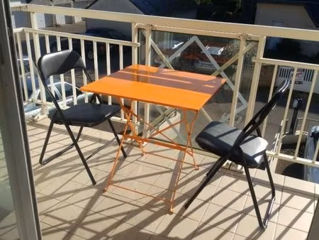 studio 1 pièce 32 m²
