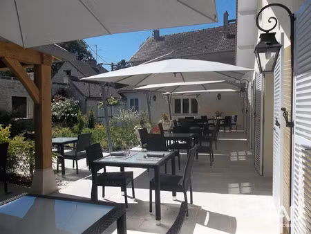 vente locaux professionnels 0 pièces 330 m² à chantilly (60500)  970 000 €