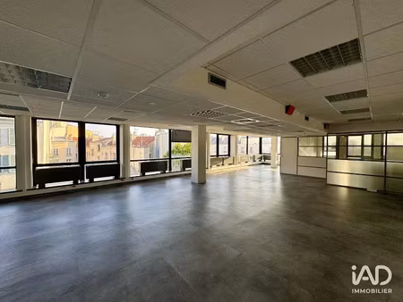 vente locaux professionnels 0 pièces 1236 m² à saint-cloud (92210)  1 965 240 €