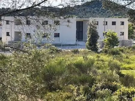 vente locaux professionnels 0 pièces 800 m² à saint-mitre-les-remparts (13920)  1 848 000 