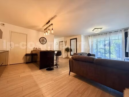 appartement t3 rez de jardin annemasse proche frontière suisse