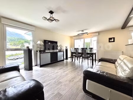 appartement t4 balcon bonneville proche commodités proche frontière suisse genève