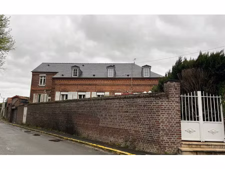 maison hirson 252 m² t-10 à vendre  169 500 €