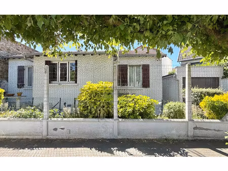 maison morangis 72 m² t-4 à vendre  266 000 €