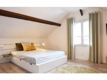location appartement  m² t-1 à abbeville  330 €