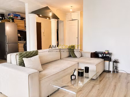 à vendre – appartement 2 pièces de 54 m² – dernier étage