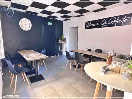 local pizzeria 58 m²