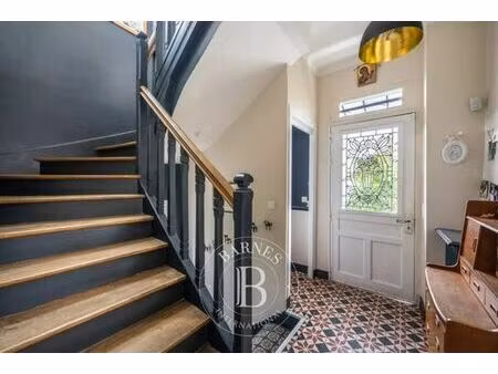 maison de prestige de 125 m2 en vente le chesnay  île-de-france