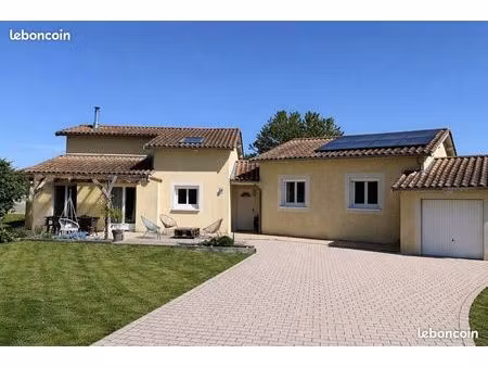 maison familiale de 155m² - chaneins