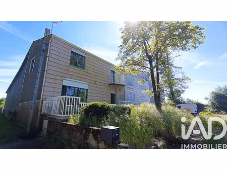 vente immeuble 0 pièces 404 m² à saint-sauvant (86600)  178 000 €