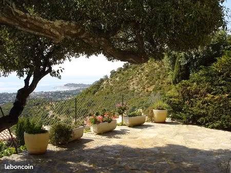 appartement cavalaire sur mer vue sur mer