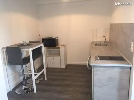 studio meublé