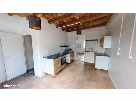 maison 3 pièces 65 m²