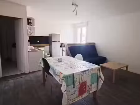 location appartement 1 pièce 29 m² à chalette-sur-loing (45120)  441 €