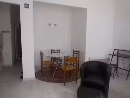 location meublée appartement 2 pièces 40 m² à blois (41000)  605 €