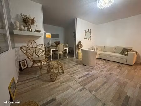 appartement f3 meublé à vendre