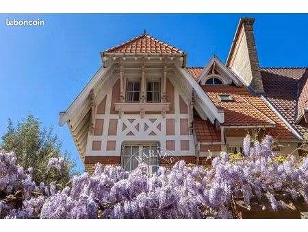 maison 8 pièces 200 m²