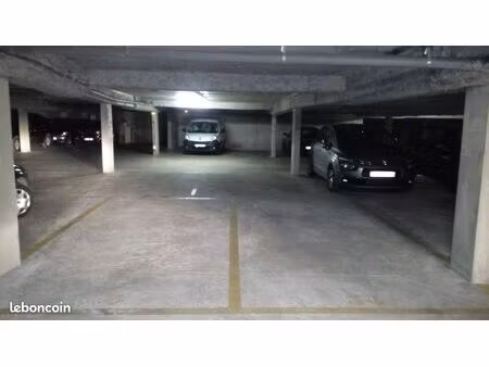 emplacement de parking issy rer c