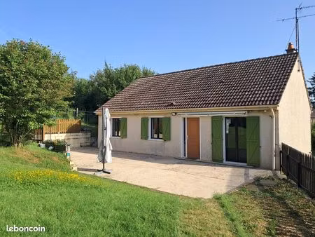 maison lumineuse de 108m2 avec grand jardin au calme
