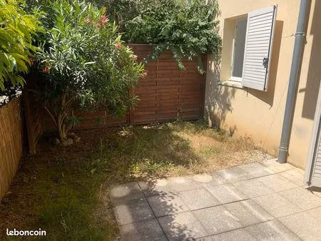 t2 rez de jardin