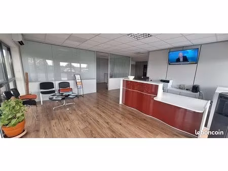 location de bureaux et entrepôts – domiciliation