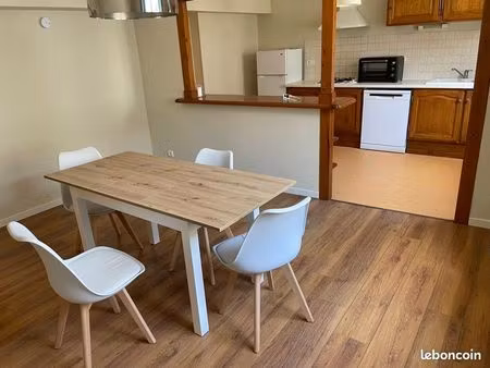 maison meublée avec garage à mazeres