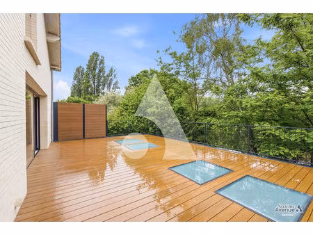 duplex d'exception  3 pièces de 83 m2 avec terrasse