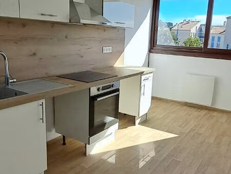 appartement 3 pièces 66 m² à louer manosque 04100 ? | era immobilier