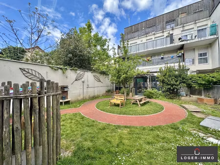 centre ville : local commercial (vente des murs) de 136 03 m2 lo