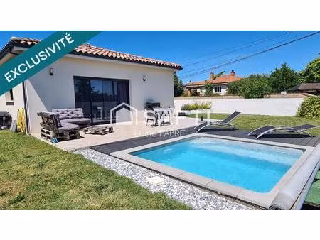 maison contemporaine plain pied avec piscine aussonne