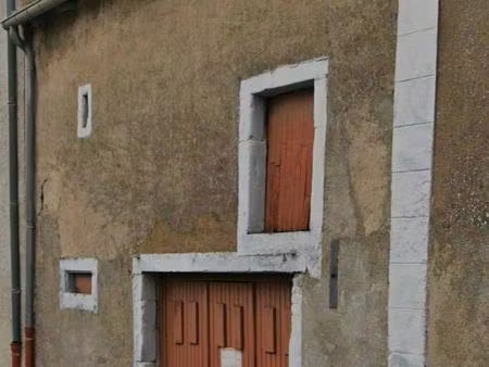 grange à rénover aux 3 frontières