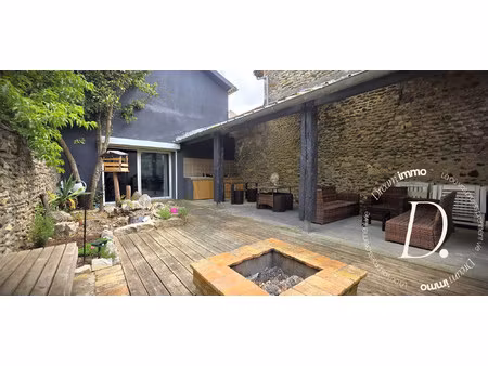 maison de ville avec garage et combles
