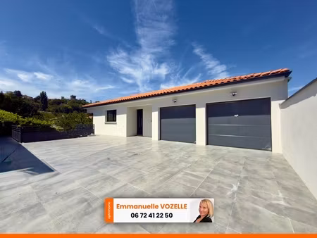 villa contemporaine avec vue panoramique à chateaugay