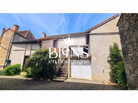exclusif la rochepot jolie maison avec extérieur et beau poten