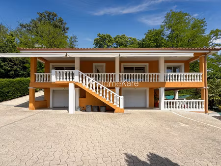 villa sur les hauteurs
