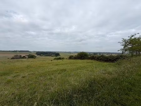 terrain à bâtir de 1236 m2  vue dégagée sur la campagne