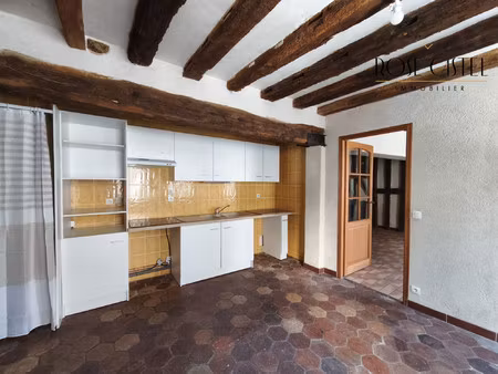 appartement de caractere avec belle espace de vie. deux chambres