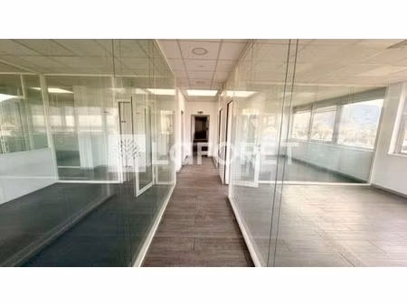 bureaux de 328m²