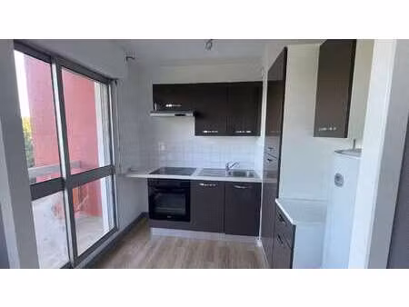 location appartement t1 à brest (29200) : à louer t1 / 30m² brest