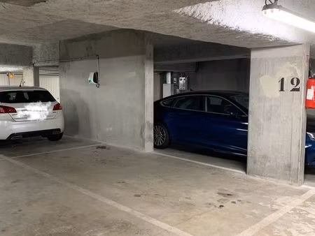 vente parking 92800 puteaux / 16500 euros
