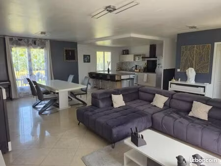 maison de plein pied 113m² - 4 chambres - grand terrain - les bordes-aumont