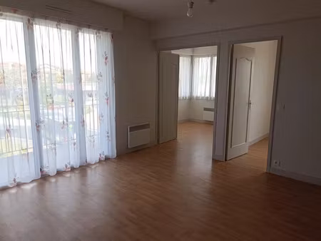 location appartement 3 pièces 56 m² à dax (40100)  850 €
