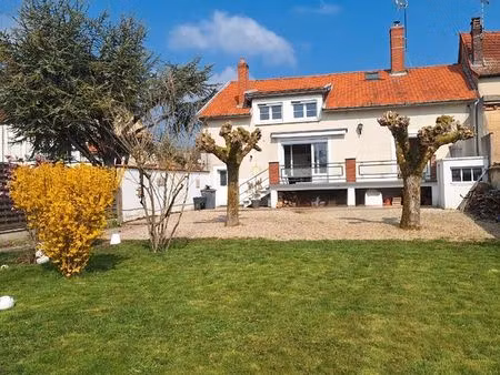 maison 3 chambres 1200m2 terrain