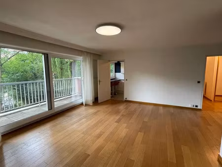 location appartement 3 pièces 82 m² à wasquehal (59290)  1 460 €