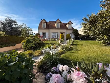maison individuelle de 6 pièces – 149 m² – 4 chambres + sous-sol total