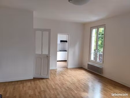 studio lumineux