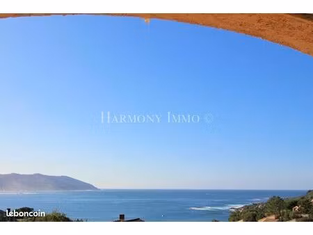 villa 4 pièces 113 m²