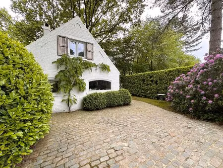 maison à louer avec terrasse et 1 chambre   lasne (vbe26498)