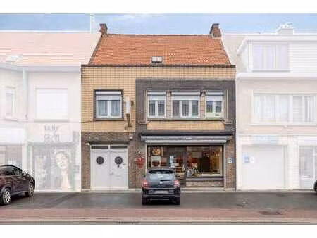 maison de commerce située au cœur de grimbergen