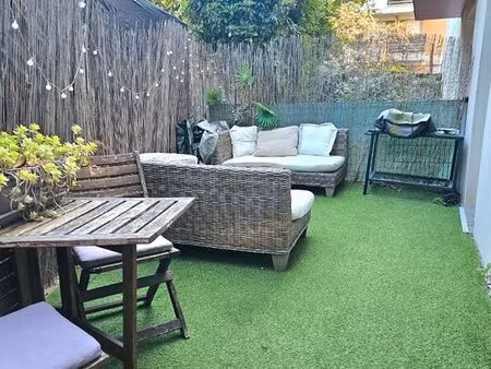 appartement t2 terrasse